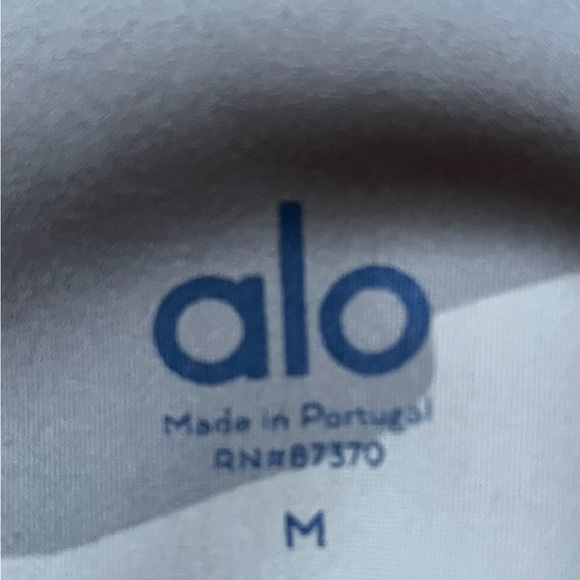 ALO Yoga Camo Leggings - Brown and Tan - Picture 8 of 9